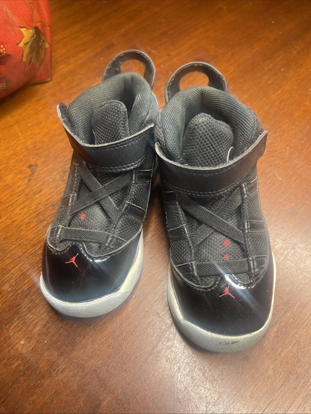 Nike Jordan Toddler's 6 Rings Black Leather Sneakers 323420 064 Size 10C